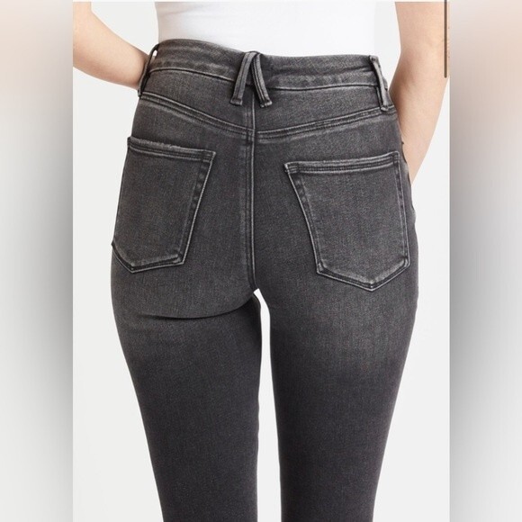 Good American Good Waist High Rise Crop Raw Hem Black 157 Size 0/25 NWT - Picture 5 of 12